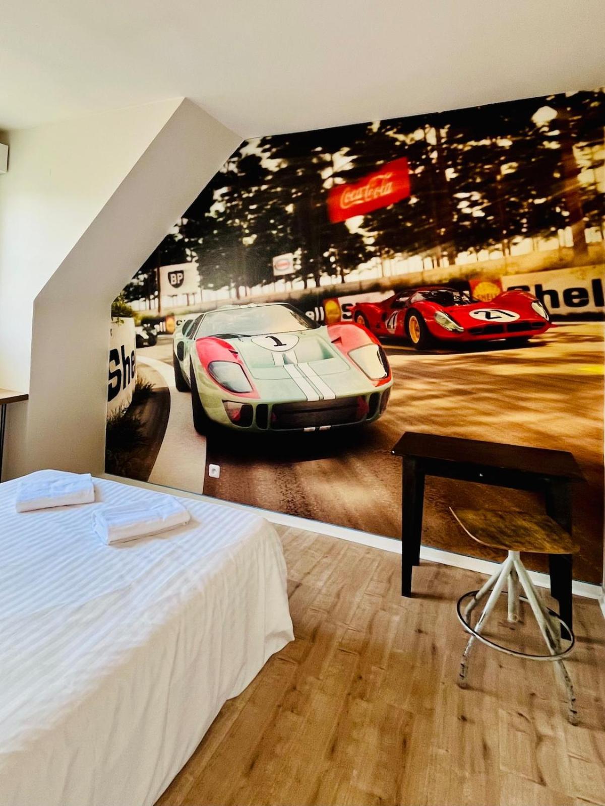 Villa Man Cave Le Mans Esterno foto